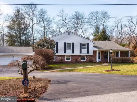 408 Diane Dr, West Chester, PA 19382