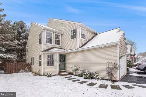 1 Danielle Ln, Valley Township, PA 19320