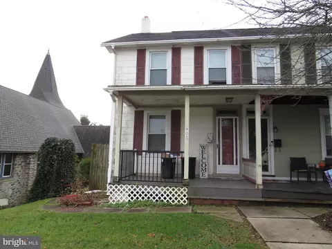 408 W 2nd Ave, Parkesburg, PA 19365