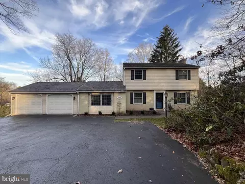 1286 Laurelwood Rd, Pottstown, PA 19465