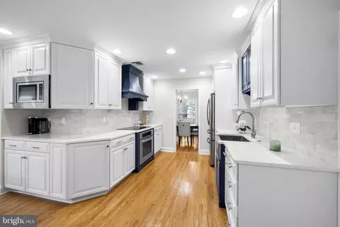 694 Allen Ln, Devon, PA 19333 photo 8