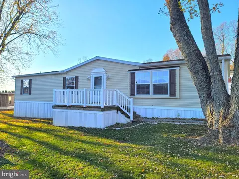 214 Michael Rd, Honey Brook, PA 19344