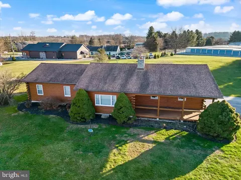 10 Dowlin Forge Rd, Exton, PA 19341