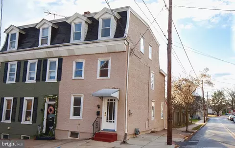 232 Ann St, Phoenixville, PA 19460