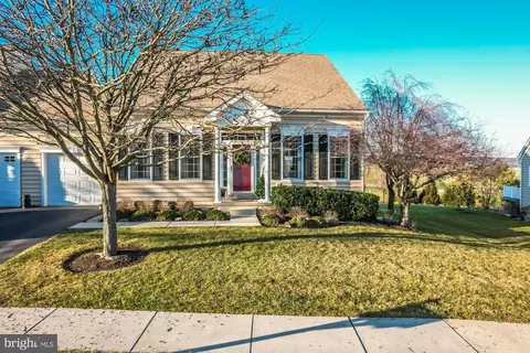 137 Augusta Dr, Honey Brook, PA 19344