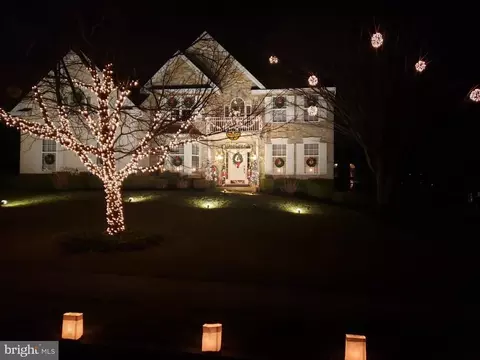180 Picket Post Ln, Phoenixville, PA 19460