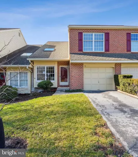 20 Cypress Ln, Downingtown, PA 19335