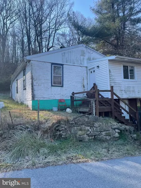44 S Brandywine Ave, Coatesville, PA 19320