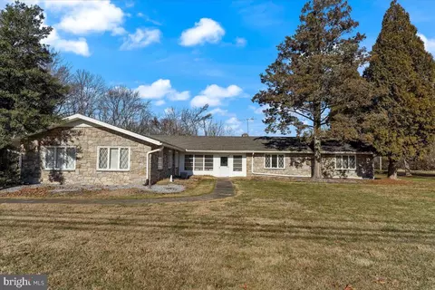 499 Clover Mill Rd, Exton, PA 19341