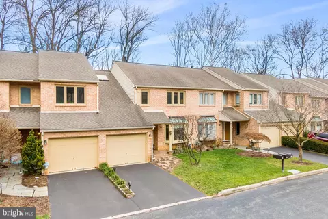 34 Treaty Dr, Chesterbrook, PA 19087 photo 38