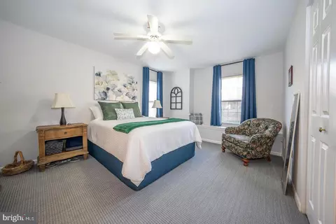 307 Valley Stream Ln, Chesterbrook, PA 19087 photo 13