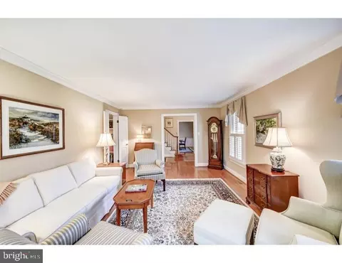 208 Musket Ln, Chesterbrook, PA 19087 photo 9