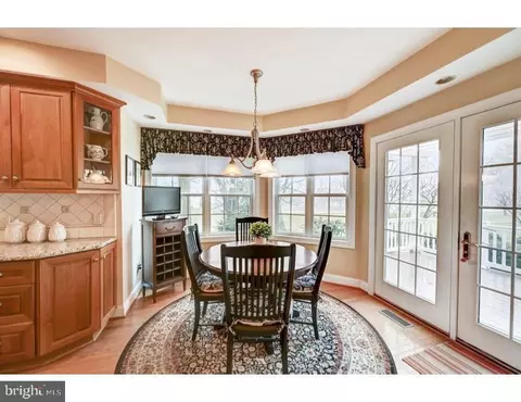 208 Musket Ln, Chesterbrook, PA 19087 photo 5