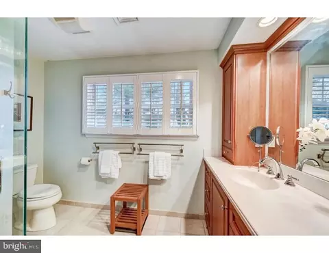 208 Musket Ln, Chesterbrook, PA 19087 photo 16