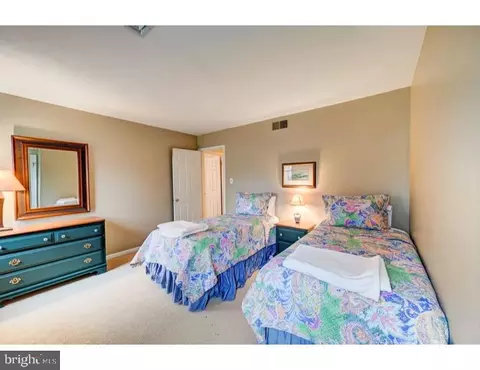 208 Musket Ln, Chesterbrook, PA 19087 photo 18