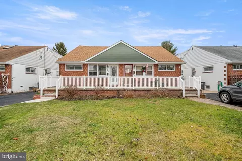 447 Grant Ave, Downingtown, PA 19335