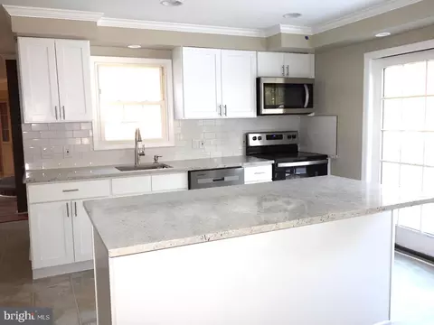 715 Clovelly Ln, Devon, PA 19333 photo 20