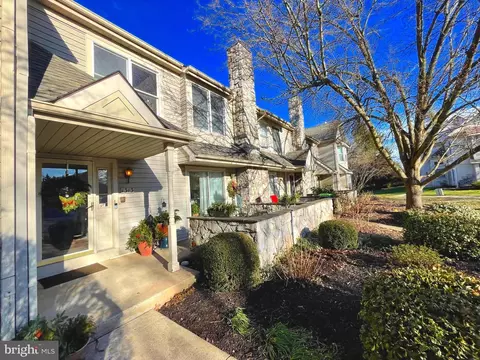 1313 Bradford Ct, Phoenixville, PA 19460
