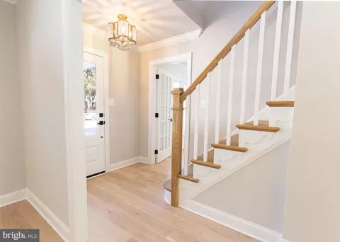 376 Woodcrest Rd, Wayne, PA 19087 photo 4