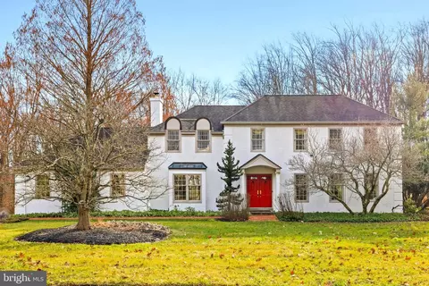 1039 Beaumont Rd, Berwyn, PA 19312