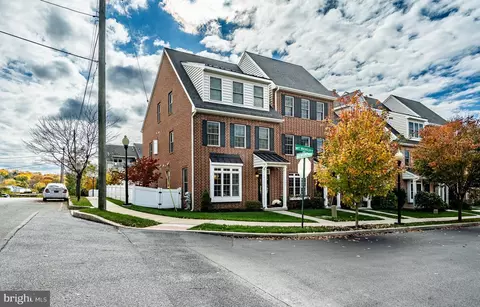 600 Magnolia Ct, Kennett Square, PA 19348