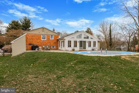 1328 Anthony Wayne Dr, Wayne, PA 19087 photo 33