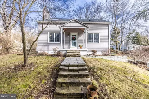 129 Chatwood Ave, West Chester, PA 19382