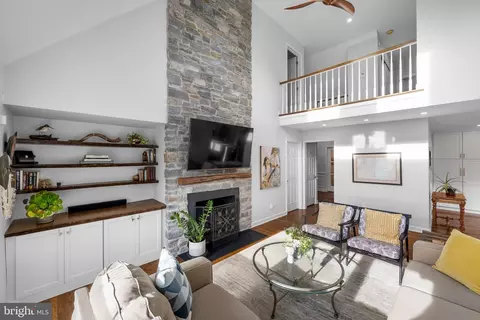 Living - 405 Berkley Rd, Devon, PA 19333 photo 1 of 4