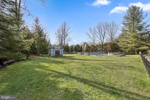 Exterior - 405 Berkley Rd, Devon, PA 19333 photo 11 of 12