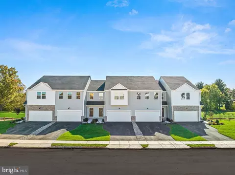 111 Painters Way, Pottstown, PA 19465
