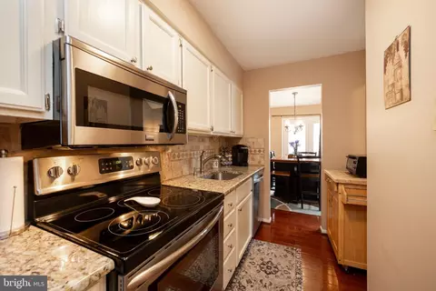 104 E Thomas Ct, Kennett Square, PA 19348 photo 6