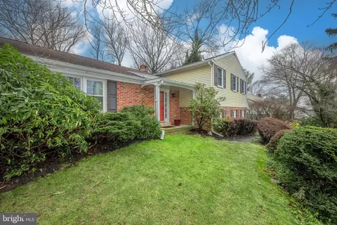 515 Winston Way, Berwyn, PA 19312