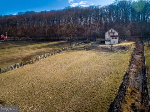 1475 Hollow Rd, Spring City, PA 19475