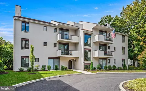 5 Gevrey, Devon, PA 19333