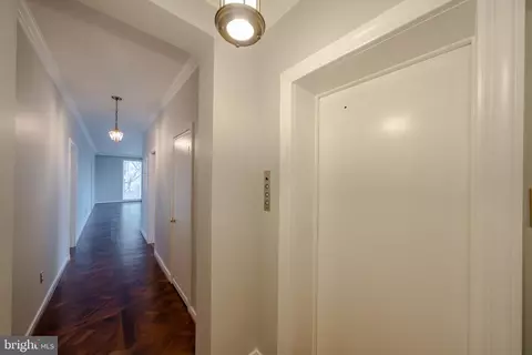 Entry Way - 5 Gevrey, Devon, PA 19333 photo 3 of 3