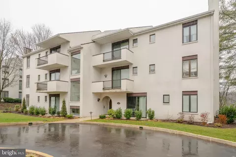 Exterior - 5 Gevrey, Devon, PA 19333 photo 3 of 10