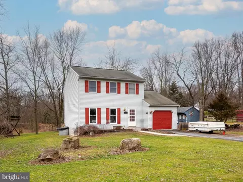 363 Rocklyn Sta, Honey Brook, PA 19344