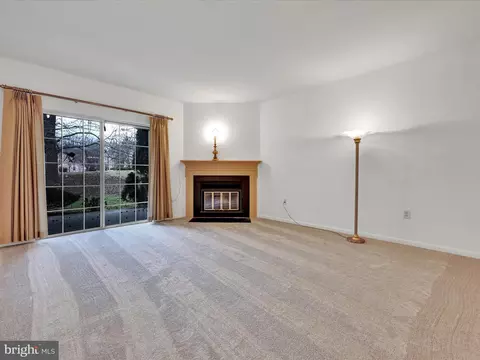 127 Valley Stream Cir, Chesterbrook, PA 19087 photo 8