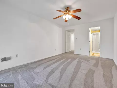 127 Valley Stream Cir, Chesterbrook, PA 19087 photo 16