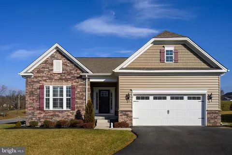 3 Pelham Dr, Coatesville, PA 19320