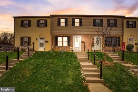22 Norwood House Rd #2, Downingtown, PA 19335