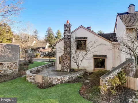 Exterior - 30 Sugar Knoll Dr, Devon, PA 19333 photo 12 of 13