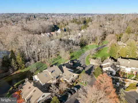 View/Area - 30 Sugar Knoll Dr, Devon, PA 19333 photo 8 of 8