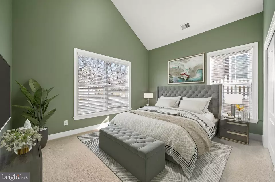 Bedroom - 604 Strawbridge Ln, West Grove, PA 19390 photo 5 of 6