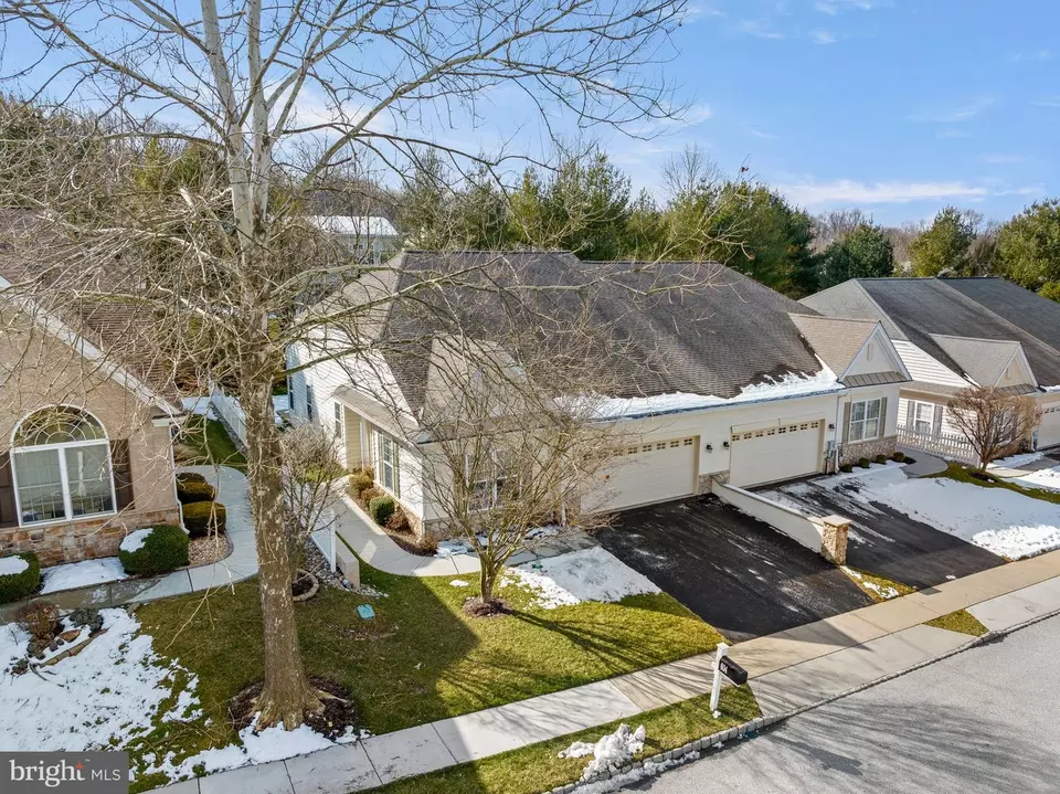 Exterior - 604 Strawbridge Ln, West Grove, PA 19390 photo 11 of 11