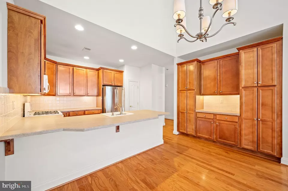 Kitchen - 604 Strawbridge Ln, West Grove, PA 19390 photo 2 of 6