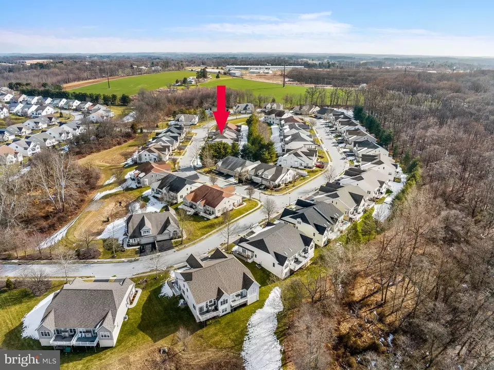 View/Area - 604 Strawbridge Ln, West Grove, PA 19390 photo 7 of 8