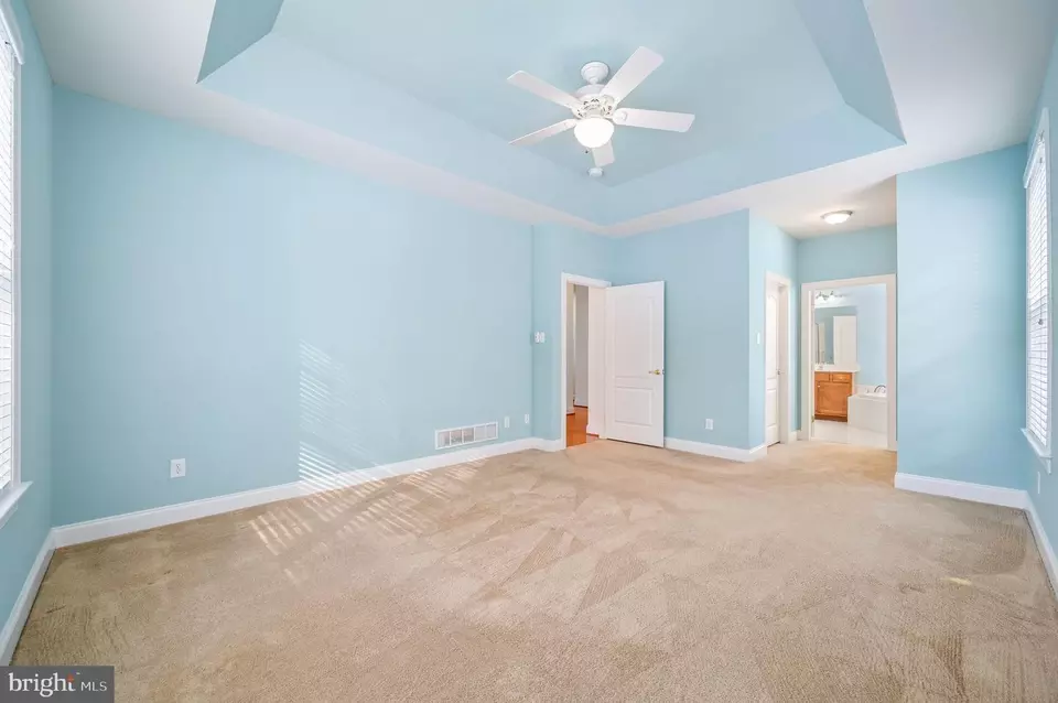 Bedroom - 604 Strawbridge Ln, West Grove, PA 19390 photo 3 of 6