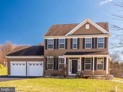504 Enfield Dr, Coatesville, PA 19320