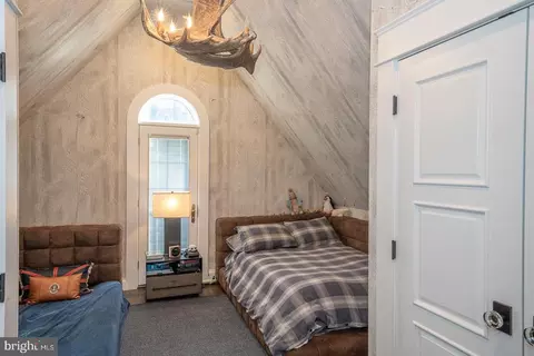 Bedroom - 419 Pugh Rd, Wayne, PA 19087 photo 8 of 13